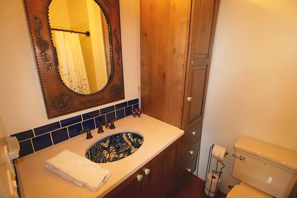 Closson Studio - Stylish - Near Plaza - Queen Bed Santa Fe Luaran gambar